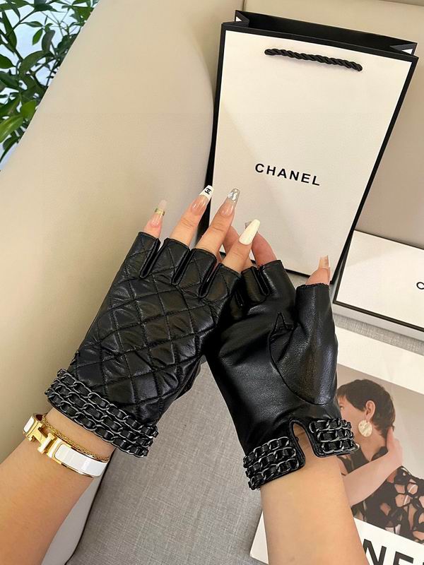 Chanel gloves hm152
